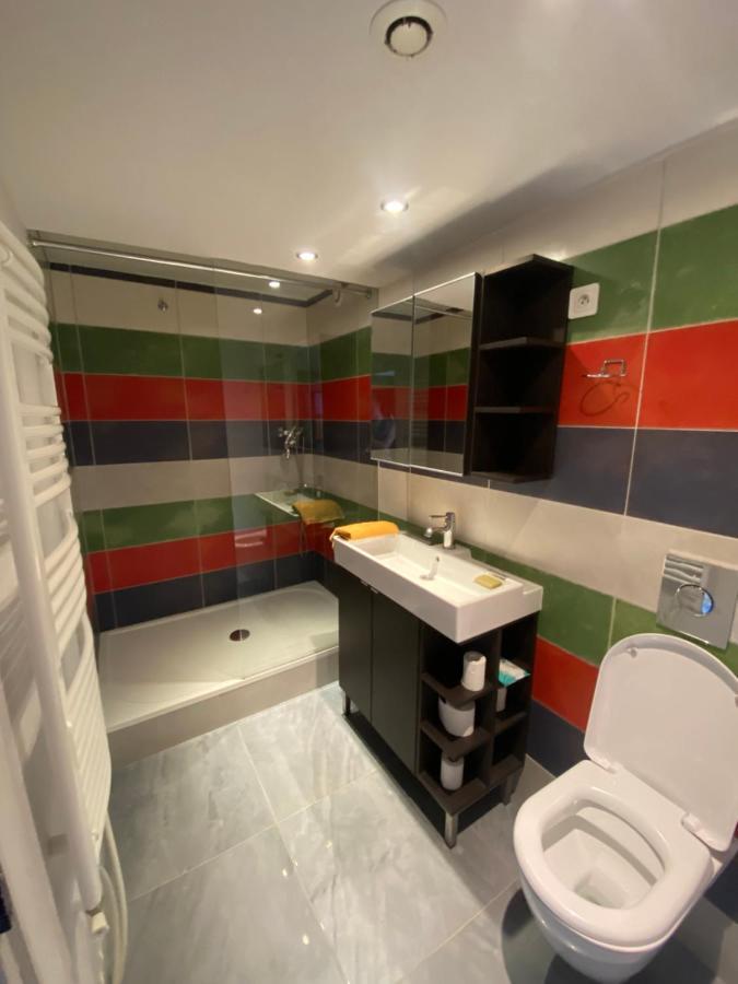 Apartamento La Mansarde De L Abbaye Cluny Exterior foto